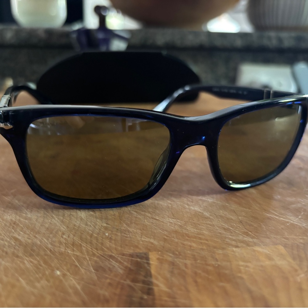 Persol Polarized Crystal Lenses Deep Blue Sunglasses with Case - Picture 7 of 9